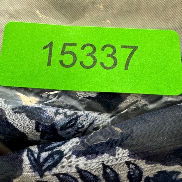 Christina B Women's‎ Sheer Blue Abstract Layered Satin Sleeveless Blouse Large - Picture 10 of 10